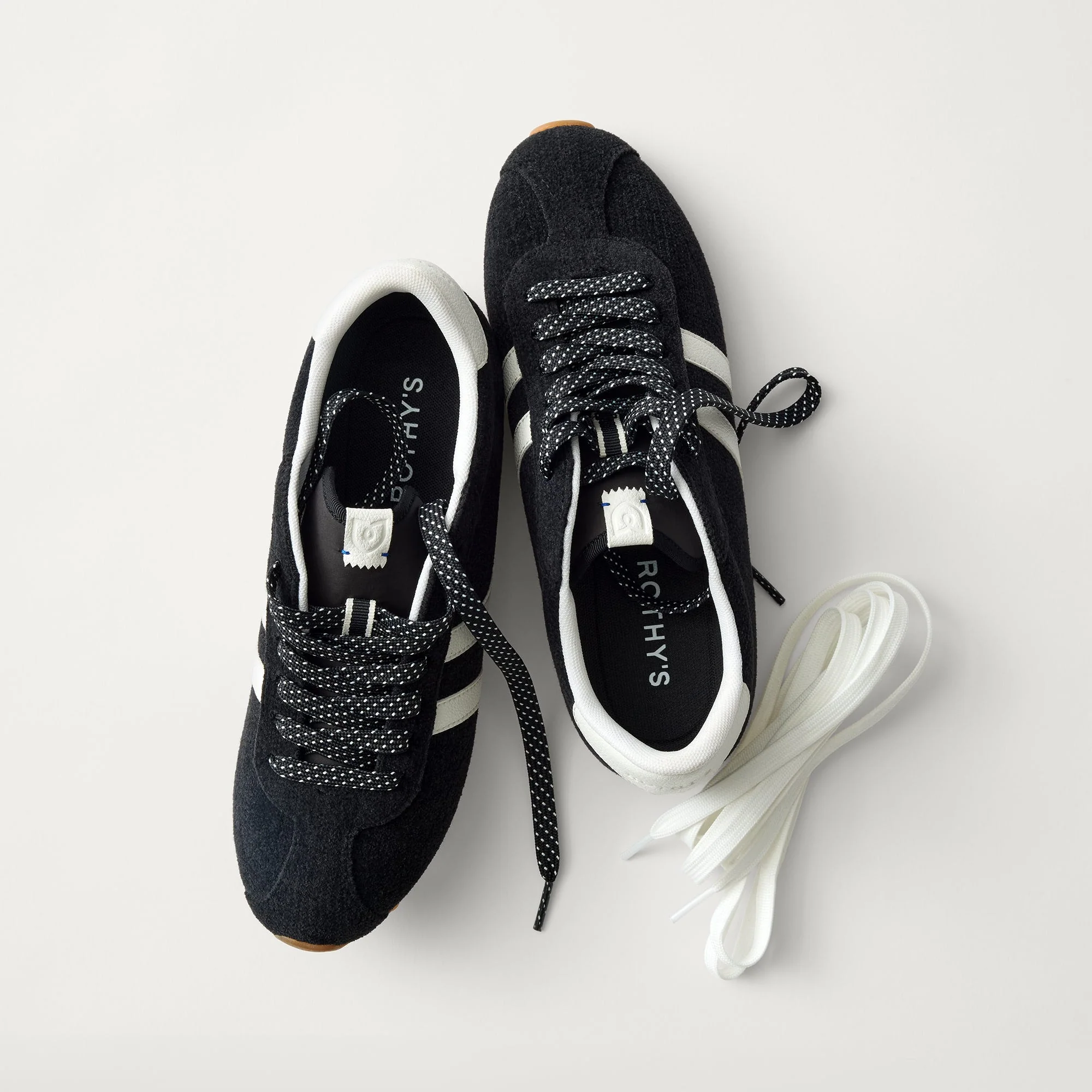 The Ivy Sneaker - ReVelvet™ Black